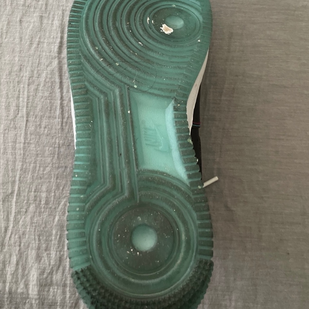 Air force 1 - Picture 3 of 3